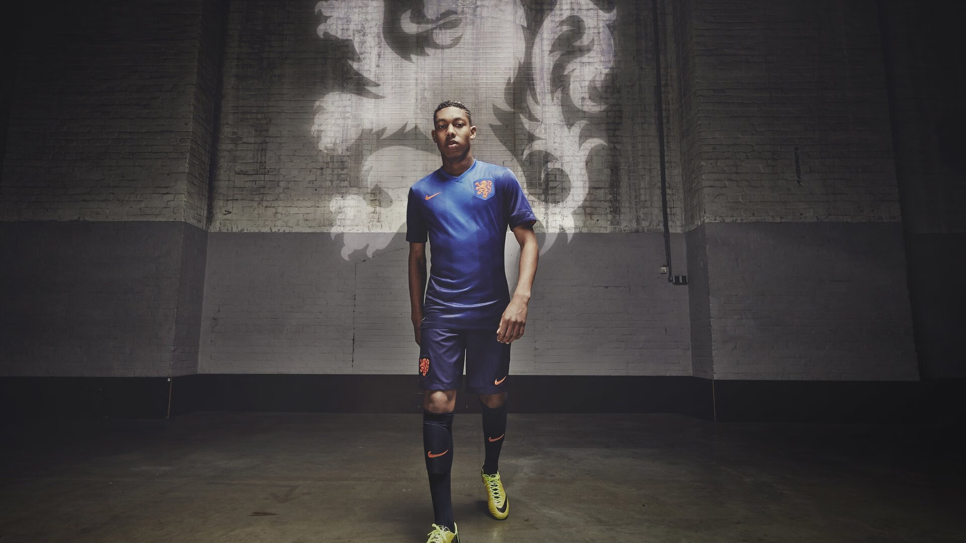 开云体育活动-_从业余到职业：普通爱好者的网球成长记_，网球职业运动员 培养方式